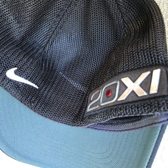 NIKE GOLF Trucker Hat Men's M/L FlexFit Black VR 20XI Embroidered Cap - Picture 5 of 7